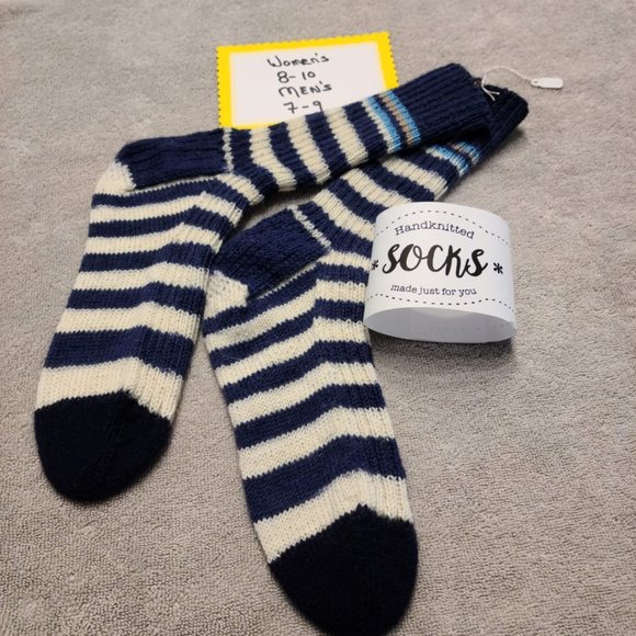 Hand knitted socks: assorted sizes: children, adults and large feet socks - Picture 15 of 16